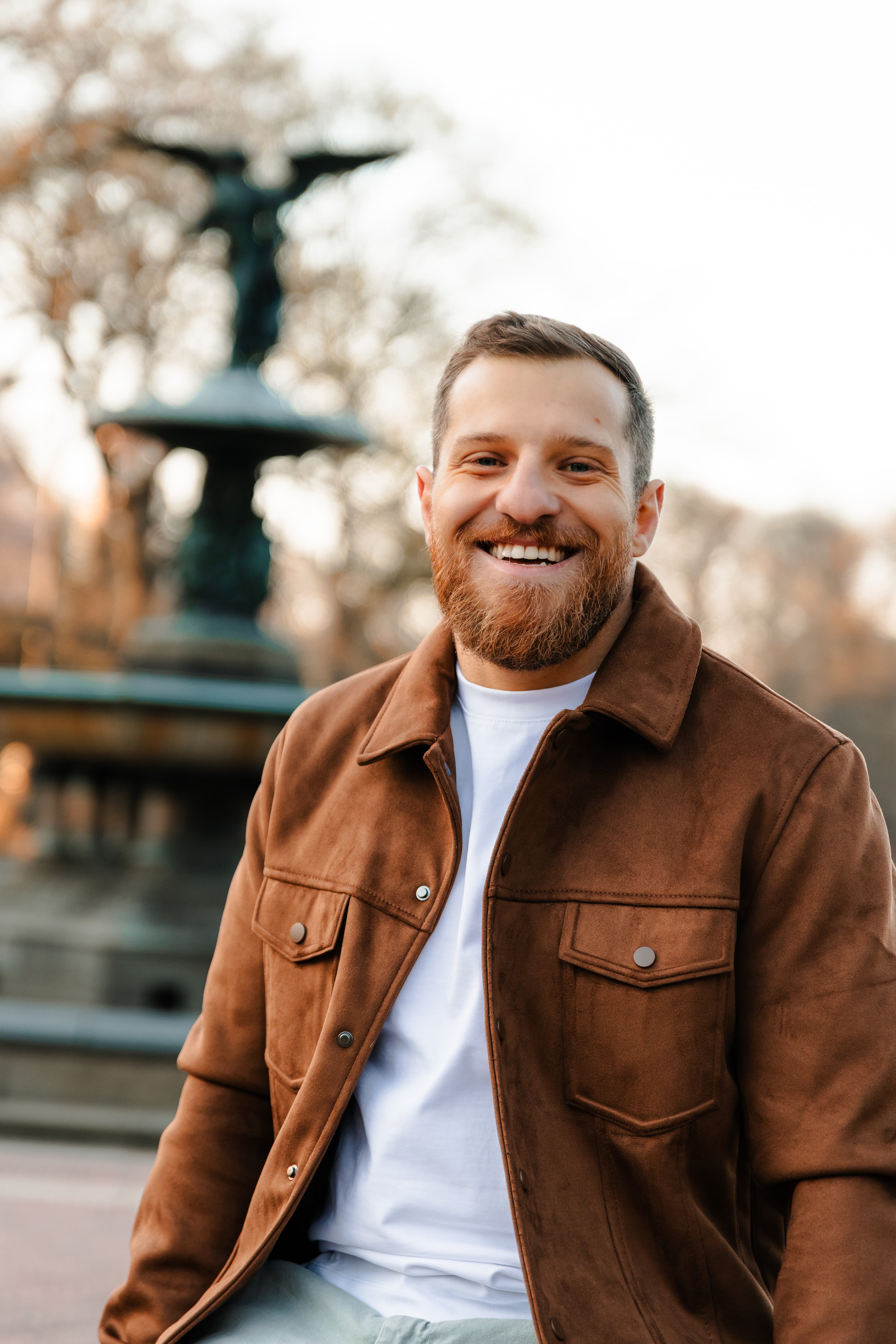 Leonardo Bumbeers outdoors in New York